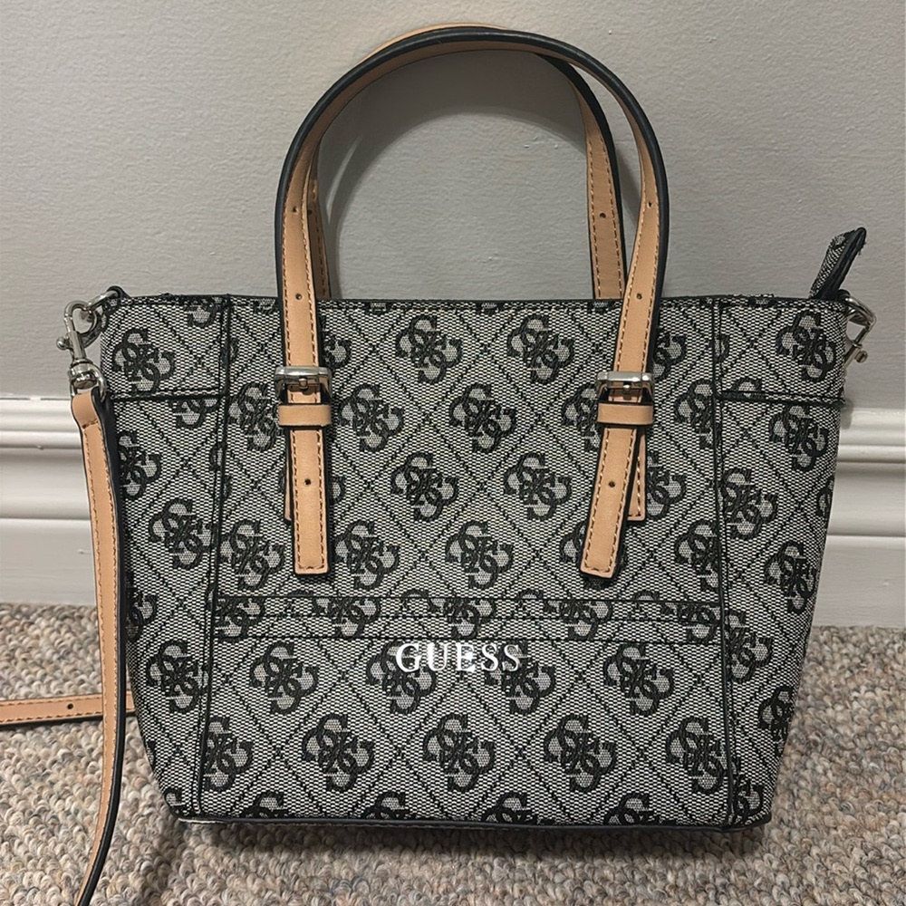 Guess Delaney Mini Purse/Crossbody Bag